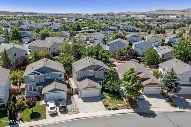 9490 Autumn Leaf Way, Reno, NV 89506