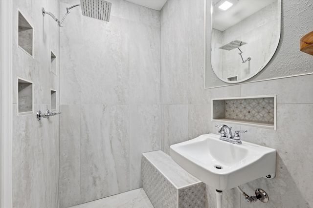 7329 Edgerton Drive, Dallas, TX 75231