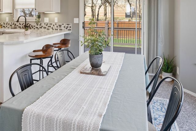 901 N Linden Ln, Derby, KS 67037