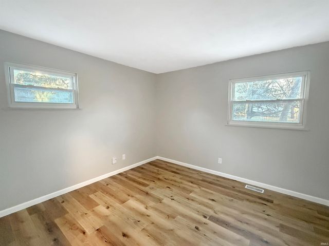 220 Sharon Road, West Lafayette, IN 47906