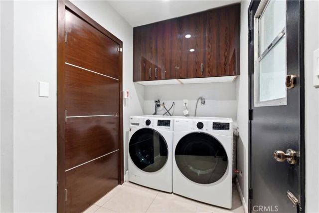 5836 Winnetka Avenue, Woodland Hills, CA 91367