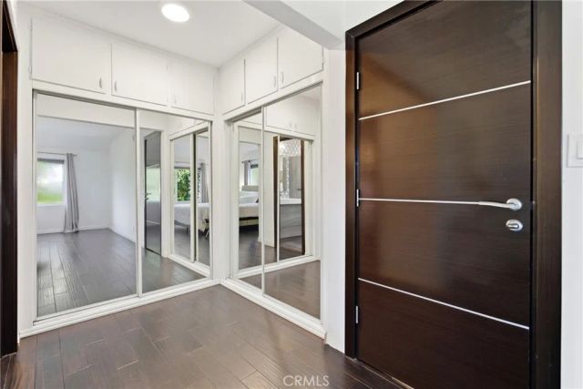 5836 Winnetka Avenue, Woodland Hills, CA 91367