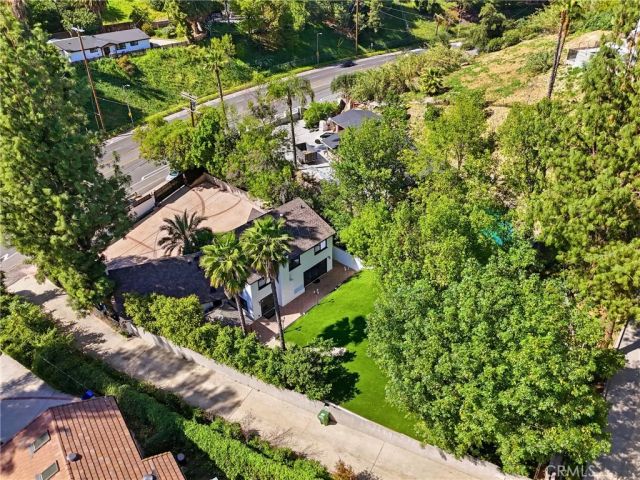 5836 Winnetka Avenue, Woodland Hills, CA 91367