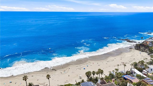 32021 & 32001 sunset Avenue, Laguna Beach, CA 92651
