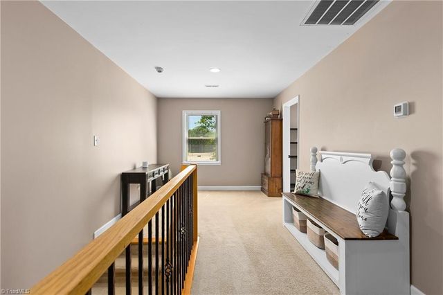 4015 N Main Street, High Point, NC 27265