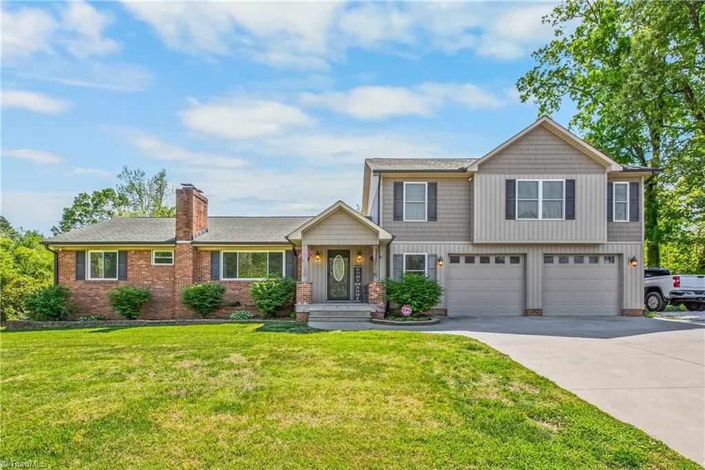 4015 N Main Street, High Point, NC 27265