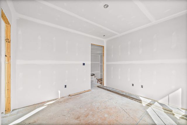 1307 Shady Grove Rd, Clarksville, TN 37043