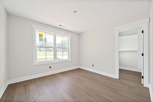 1307 Shady Grove Rd, Clarksville, TN 37043
