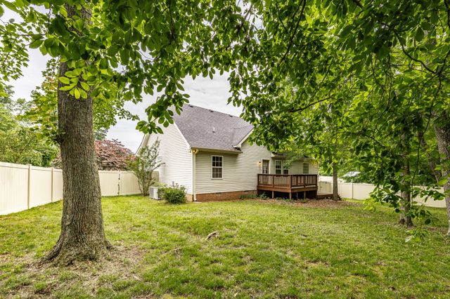 120 Carrie Mae Cir, Portland, TN 37148