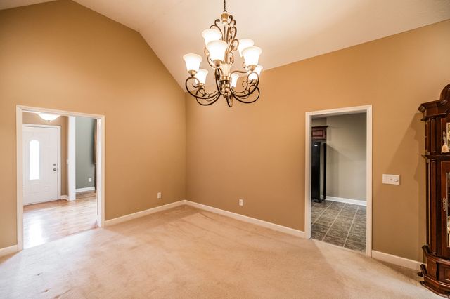 120 Carrie Mae Cir, Portland, TN 37148