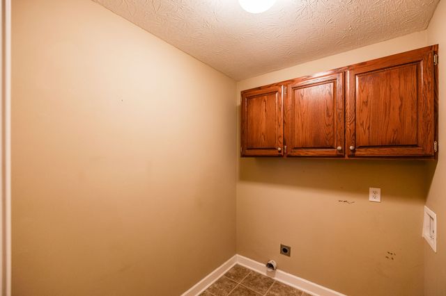 120 Carrie Mae Cir, Portland, TN 37148
