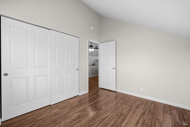 130 Longview Dr, Vacaville, CA 95687