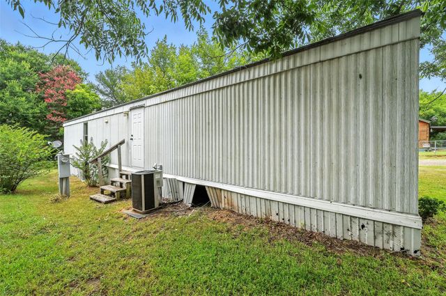 143 White Oak Street, Alvarado, TX 76009