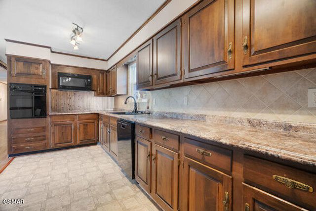5208 John Hall Road, Knoxville, TN 37920