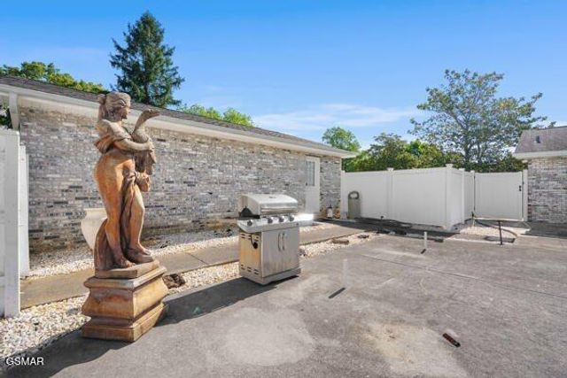 5208 John Hall Road, Knoxville, TN 37920