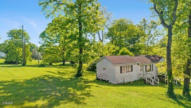 5208 John Hall Road, Knoxville, TN 37920