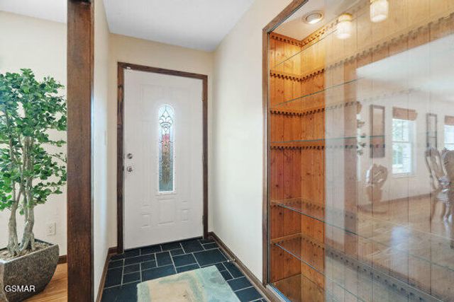 5208 John Hall Road, Knoxville, TN 37920