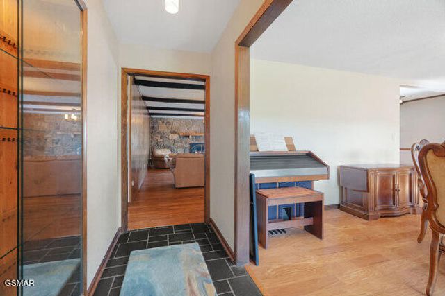 5208 John Hall Road, Knoxville, TN 37920