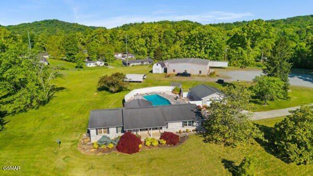 5208 John Hall Road, Knoxville, TN 37920