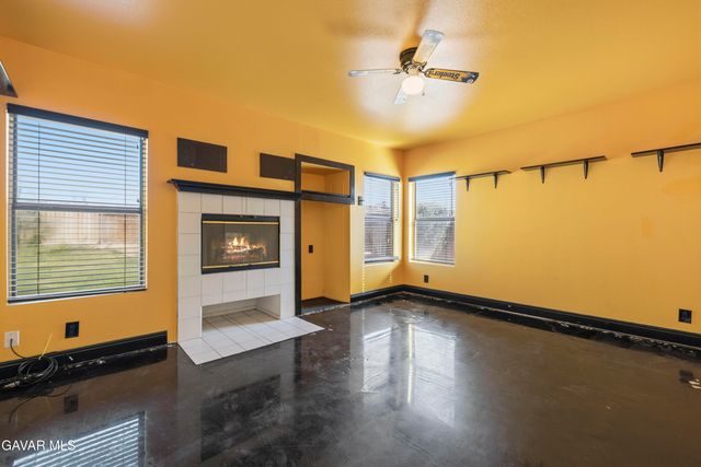 3019 Hildreth Court, Lancaster, CA 93535