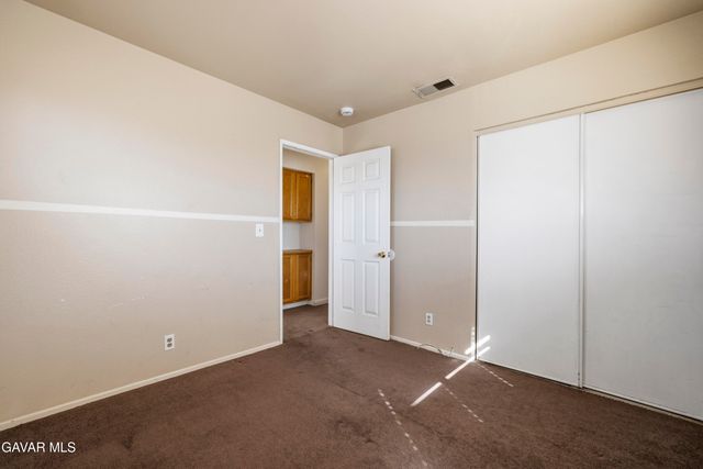 3019 Hildreth Court, Lancaster, CA 93535