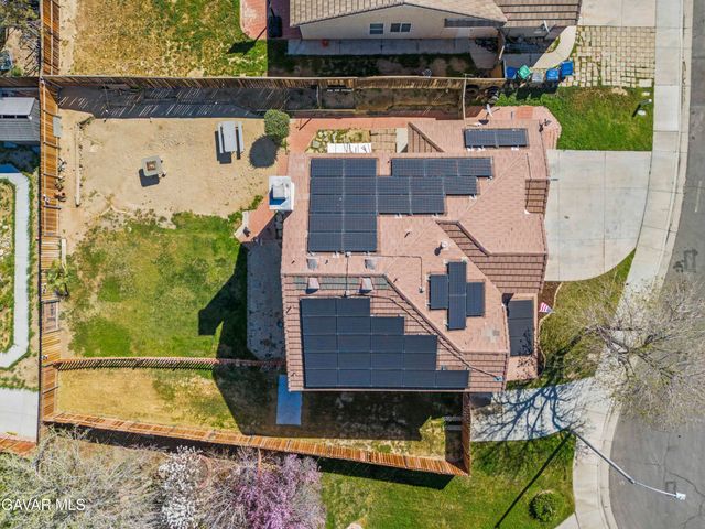 3019 Hildreth Court, Lancaster, CA 93535