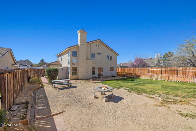 3019 Hildreth Court, Lancaster, CA 93535