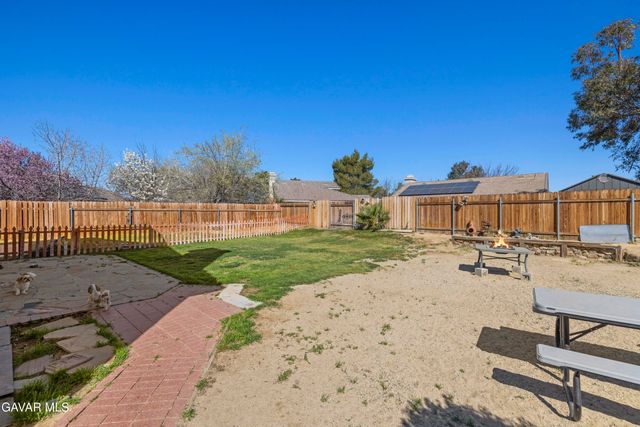 3019 Hildreth Court, Lancaster, CA 93535