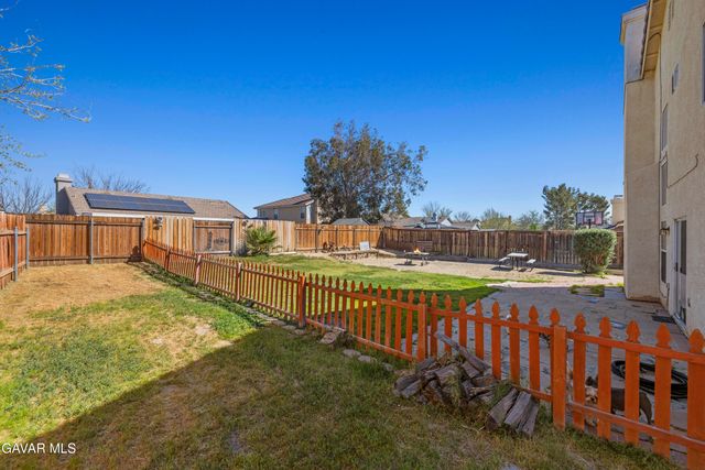 3019 Hildreth Court, Lancaster, CA 93535