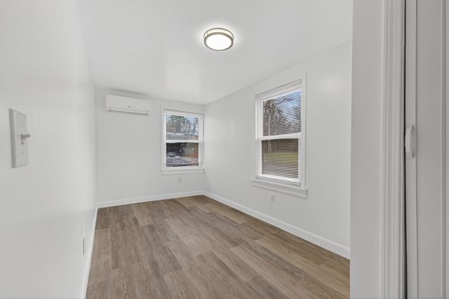 153 Otrobando Avenue, Norwich, CT 06360