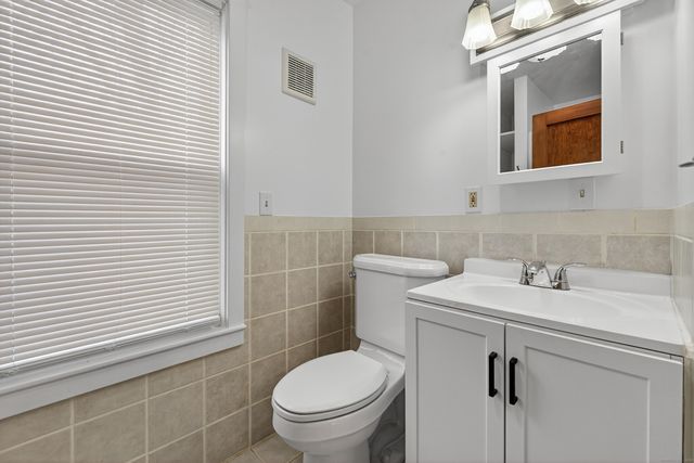 153 Otrobando Avenue, Norwich, CT 06360