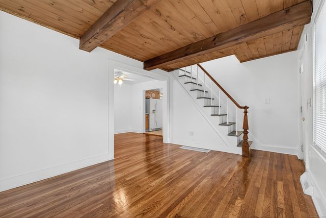 153 Otrobando Avenue, Norwich, CT 06360