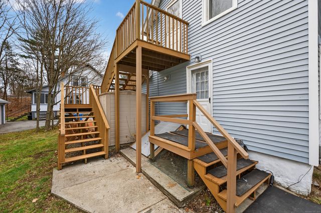 153 Otrobando Avenue, Norwich, CT 06360