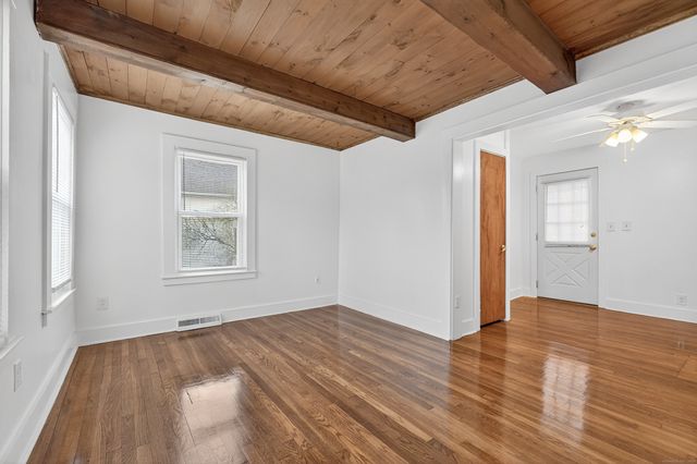 153 Otrobando Avenue, Norwich, CT 06360