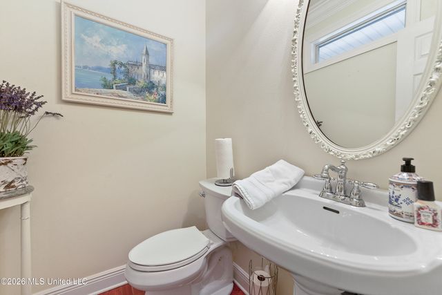 3200 Magnolia Lane, Ocean Springs, MS 39564