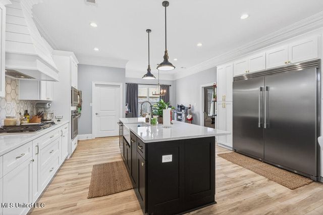 8906 Seaman Road, Vancleave, MS 39565