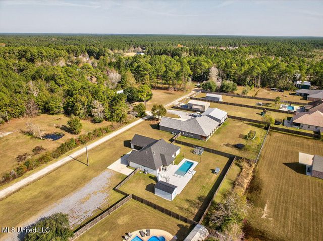 8906 Seaman Road, Vancleave, MS 39565