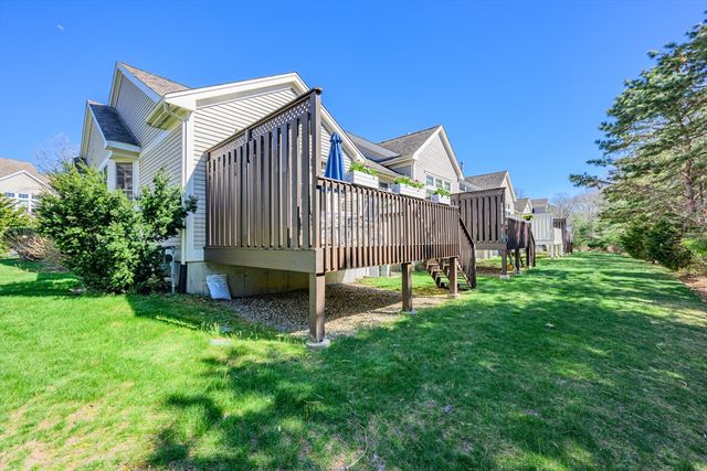 118 Grey Hawk Dr 118, Mashpee, MA 02649