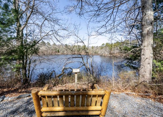 118 Grey Hawk Dr 118, Mashpee, MA 02649