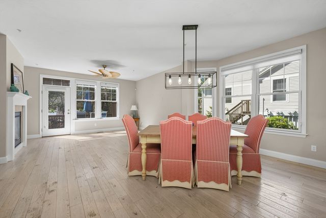 118 Grey Hawk Dr 118, Mashpee, MA 02649