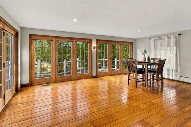 9 Spearfield Lane, Lynnfield, MA 01940