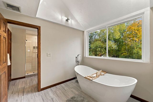 9 Spearfield Lane, Lynnfield, MA 01940