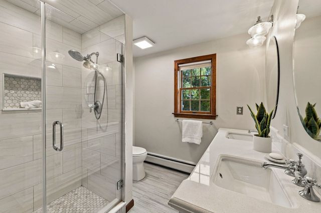 9 Spearfield Lane, Lynnfield, MA 01940