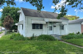 17705 Longfellow Street, Roseville, MI 48066