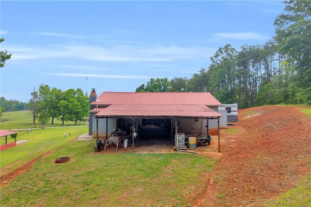 721 Cedar Crest Trail, Walhalla, SC 29691