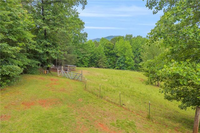 721 Cedar Crest Trail, Walhalla, SC 29691