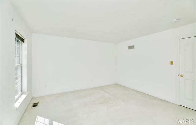 16614 Highland Summit Drive, Wildwood, MO 63011