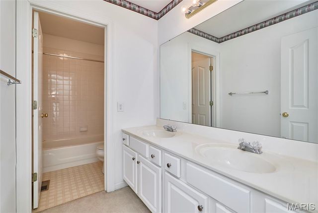 16614 Highland Summit Drive, Wildwood, MO 63011