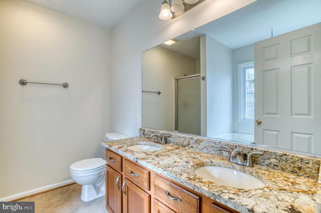 24552 ELEYS FORD RD, Lignum, VA 22726