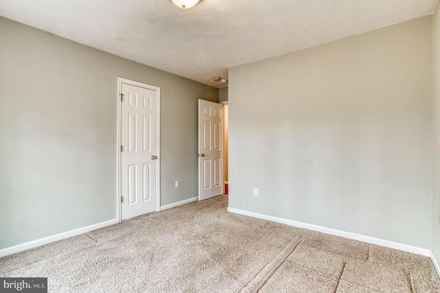 24552 ELEYS FORD RD, Lignum, VA 22726